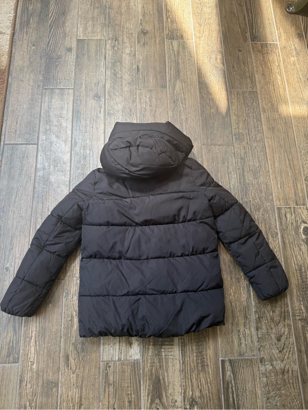BCBGMaxAzria Black Puffer Jacket with Funnel Neck - Picture 4 of 8